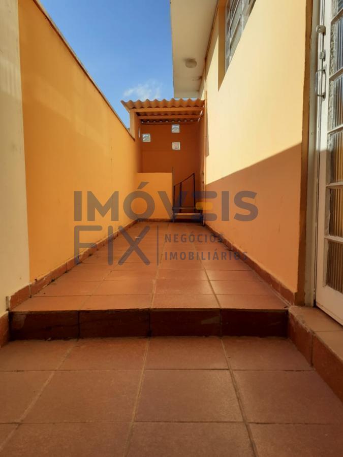 Conjunto Comercial-Sala para alugar com 3 quartos, 300m² - Foto 14