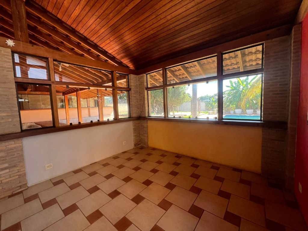 Casa à venda com 4 quartos, 500m² - Foto 5