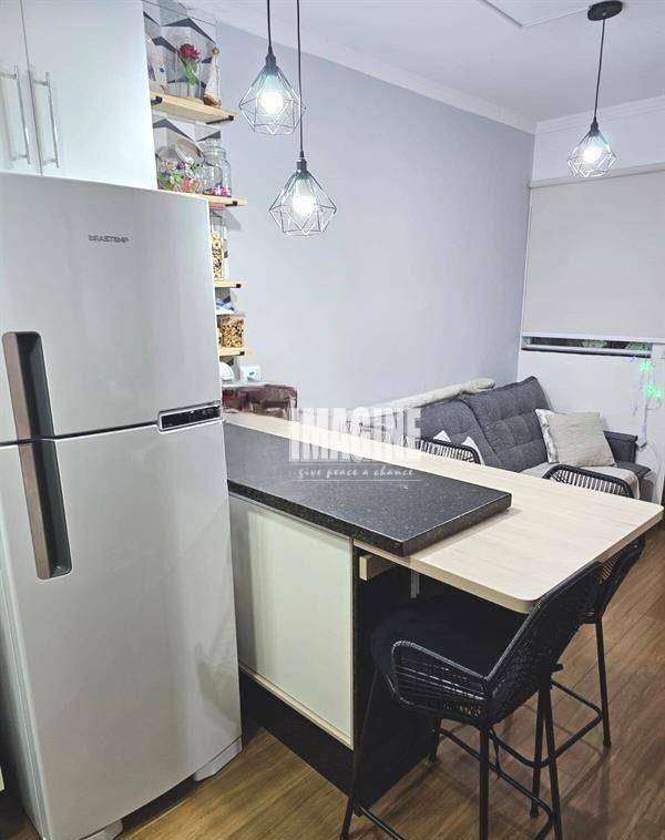 Apartamento à venda com 2 quartos, 47m² - Foto 5