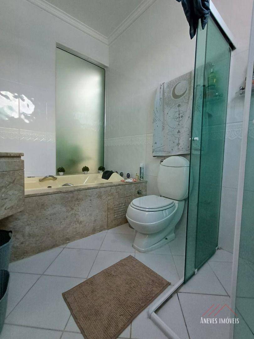 Casa de Condomínio à venda com 3 quartos, 316m² - Foto 21