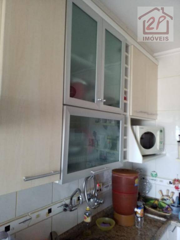 Apartamento à venda com 3 quartos, 87m² - Foto 3