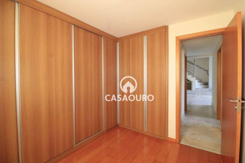 Cobertura à venda com 3 quartos, 200m² - Foto 9