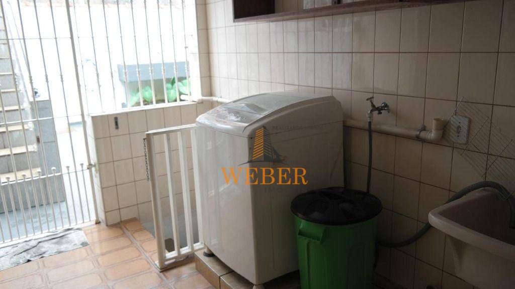 Sobrado à venda com 3 quartos, 348m² - Foto 21