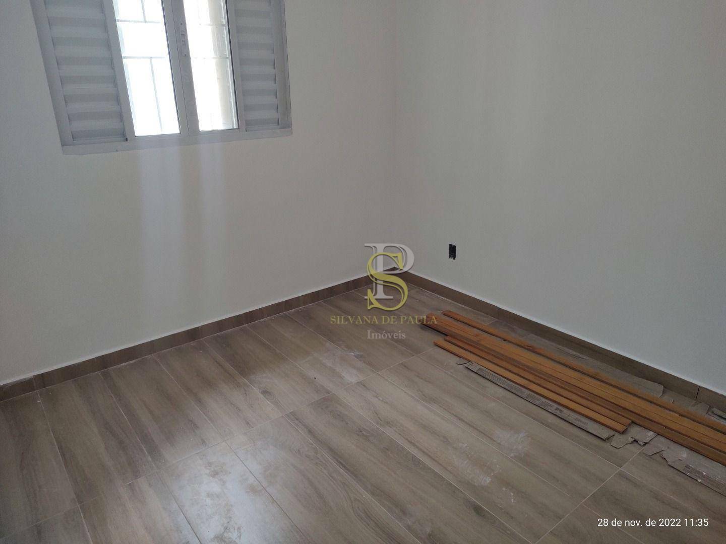 Casa à venda com 3 quartos, 96m² - Foto 13