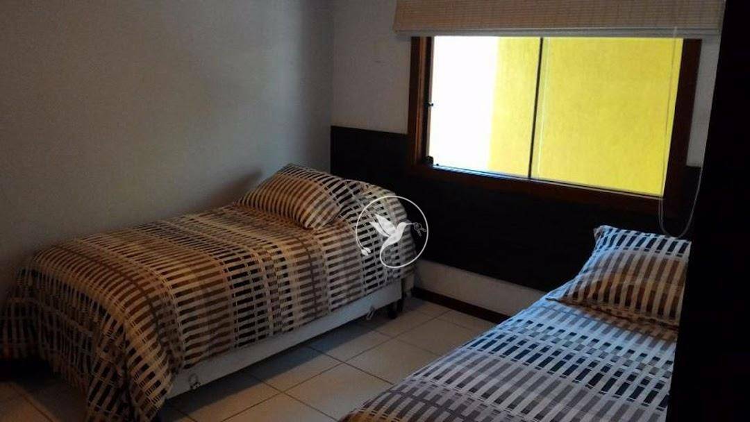 Casa de Condomínio à venda com 4 quartos, 250m² - Foto 16