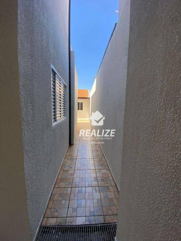 Sobrado à venda com 4 quartos, 240m² - Foto 4