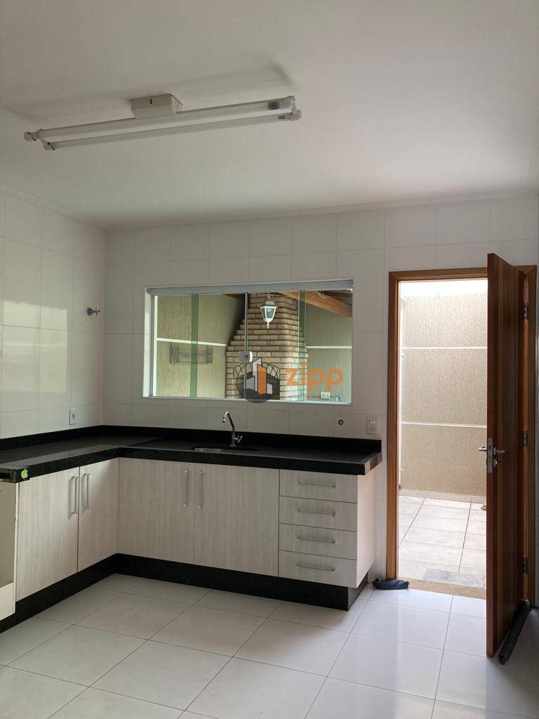 Sobrado à venda com 3 quartos, 90m² - Foto 3