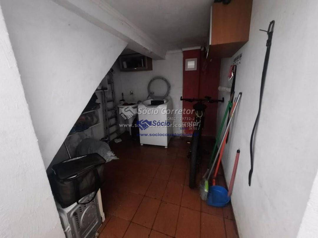 Sobrado à venda com 3 quartos, 185m² - Foto 29