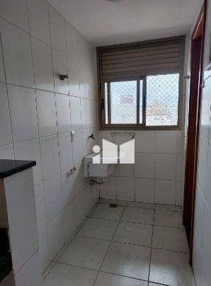 Apartamento para alugar com 2 quartos, 78m² - Foto 8