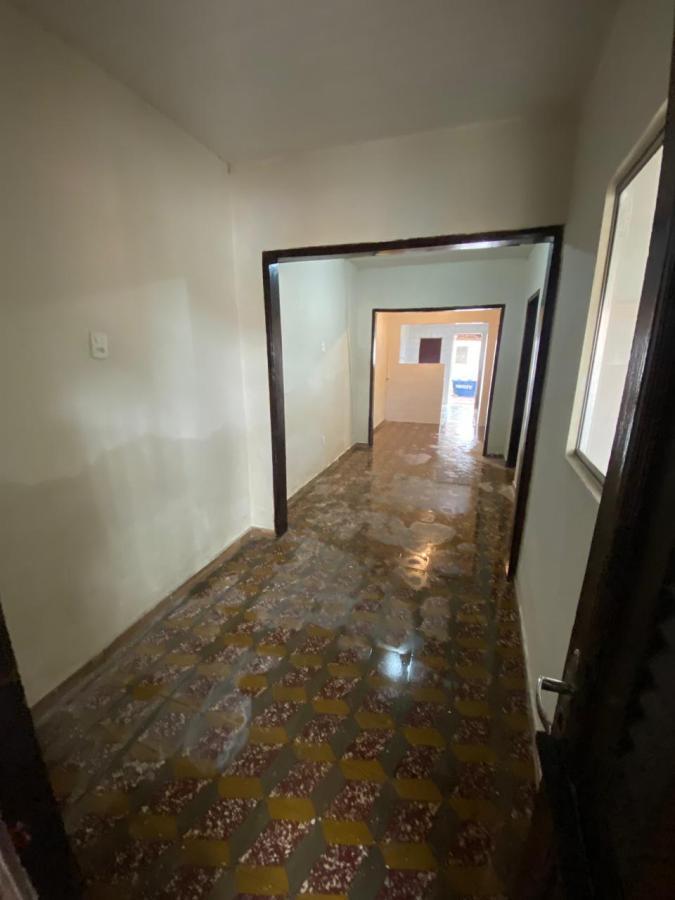 Casa para alugar com 3 quartos, 180m² - Foto 4