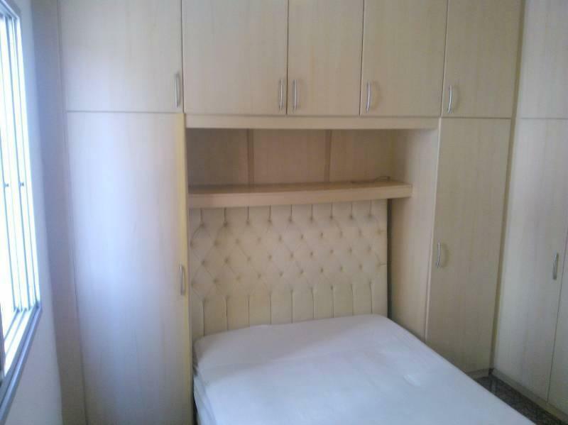 Apartamento à venda com 2 quartos, 75m² - Foto 9