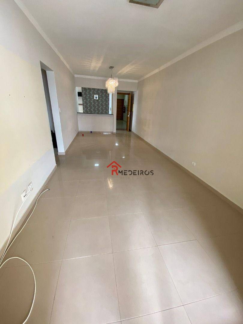 Apartamento à venda com 3 quartos, 120m² - Foto 4