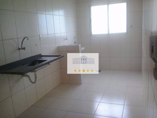 Apartamento à venda com 2 quartos, 54m² - Foto 2