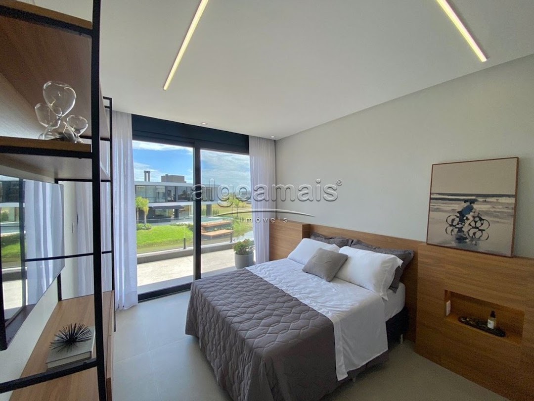 Casa de Condomínio à venda com 5 quartos, 436m² - Foto 10