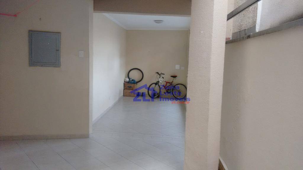 Sobrado à venda com 2 quartos, 120m² - Foto 20