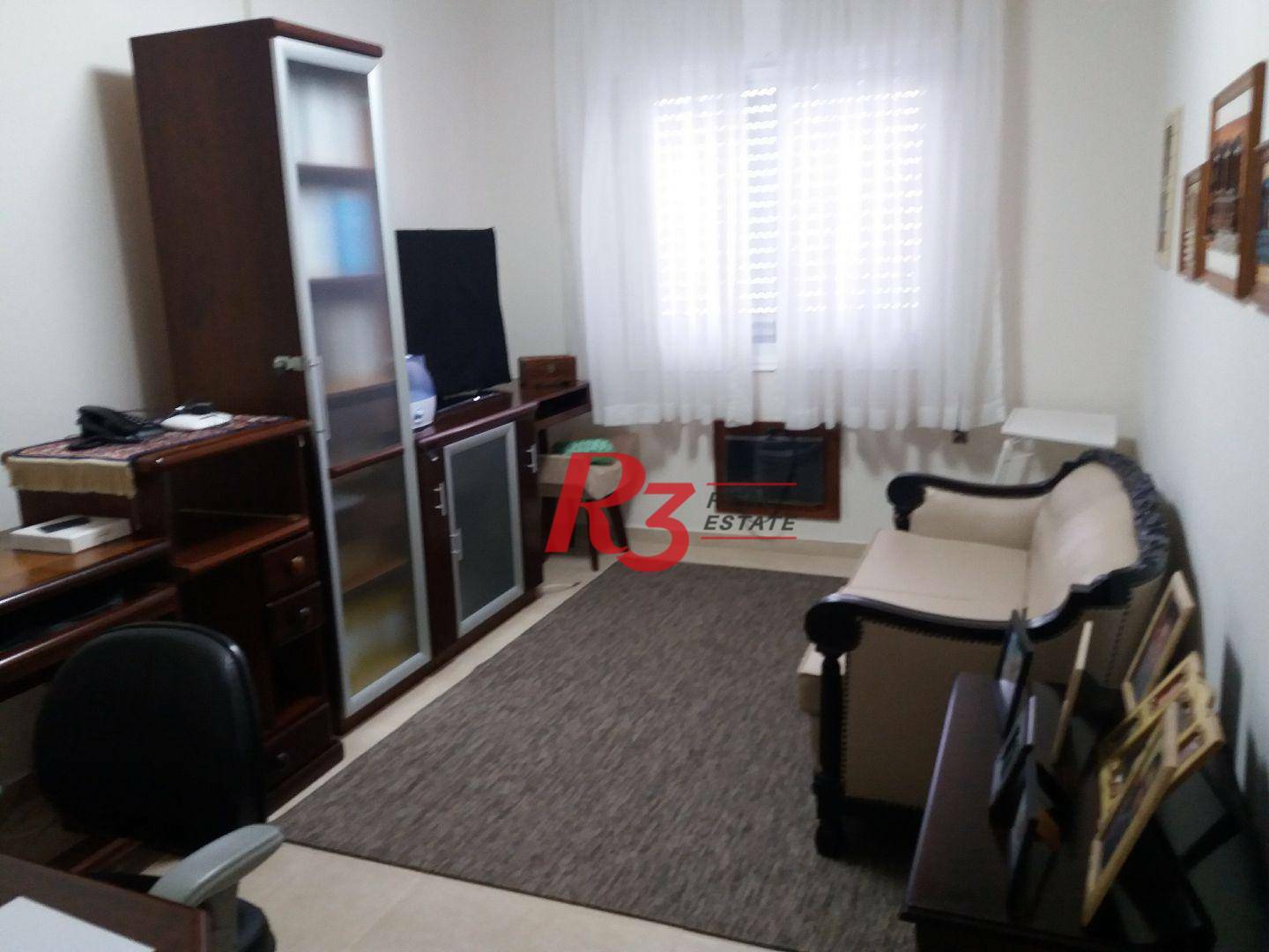 Apartamento à venda com 3 quartos, 136m² - Foto 4