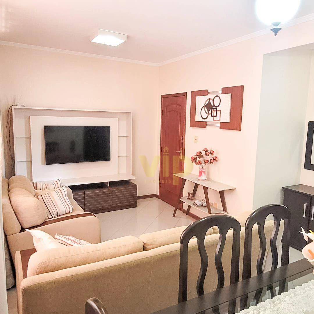 Apartamento à venda com 3 quartos, 140m² - Foto 1