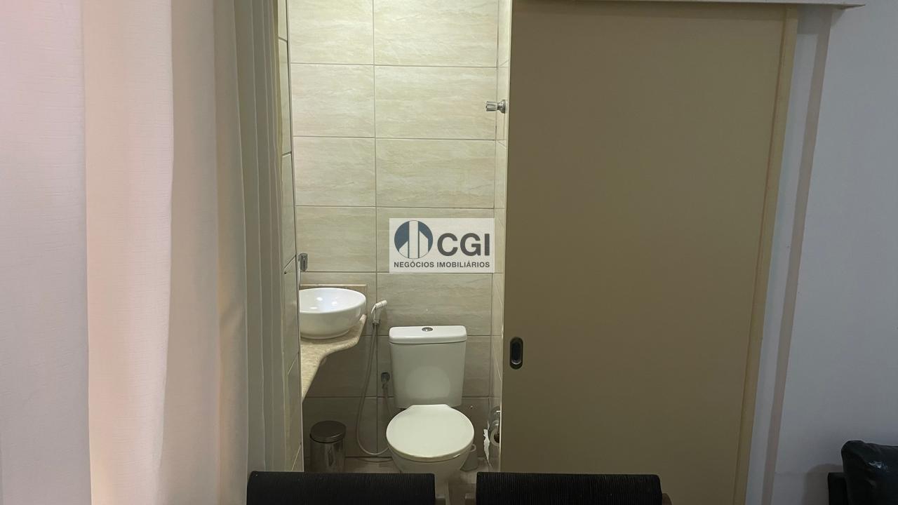 Apartamento à venda com 2 quartos, 70m² - Foto 7