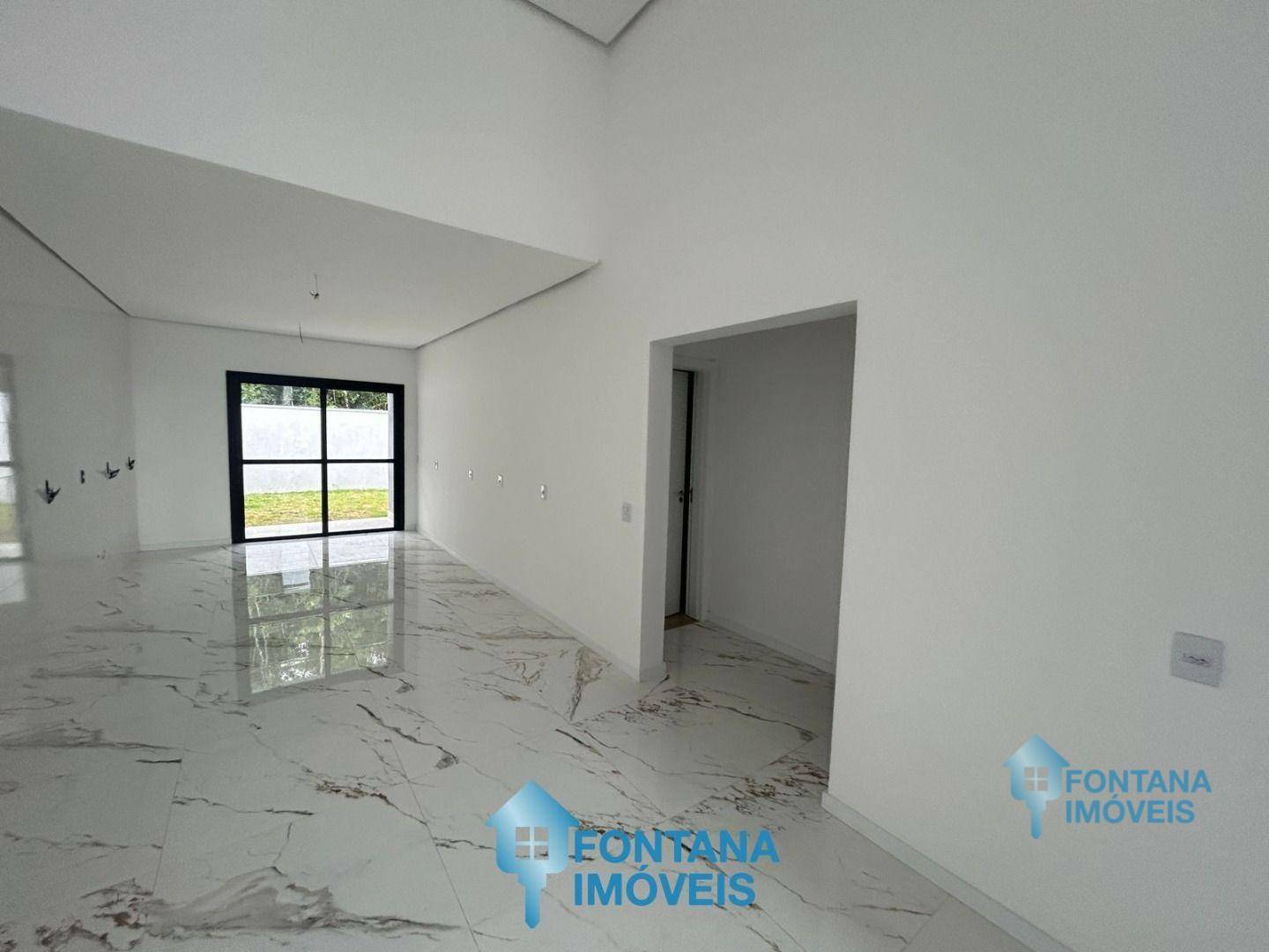 Casa à venda com 2 quartos, 99m² - Foto 4