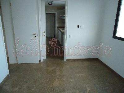 Apartamento à venda com 4 quartos, 200m² - Foto 10