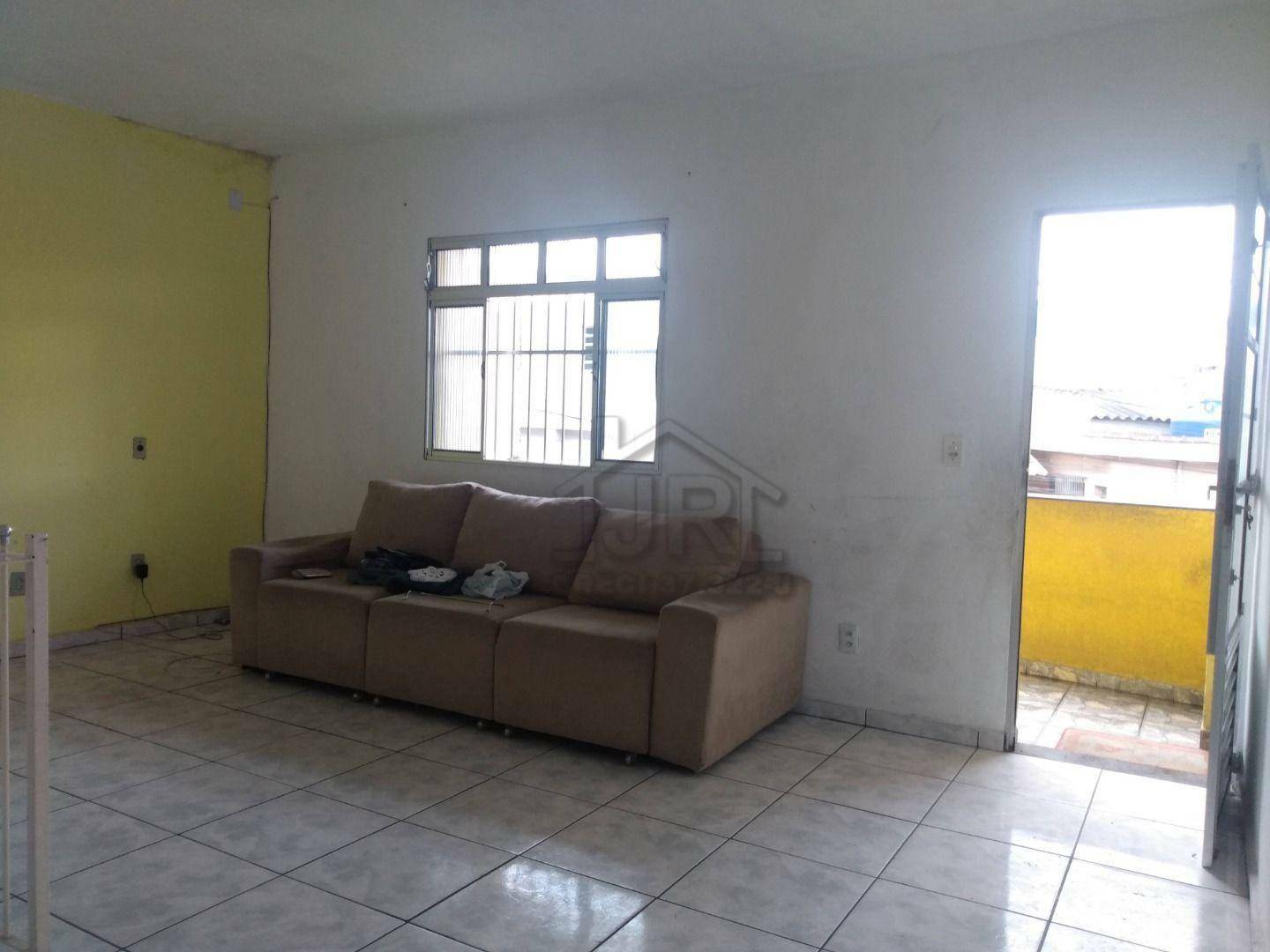 Casa à venda com 1 quarto, 90m² - Foto 4