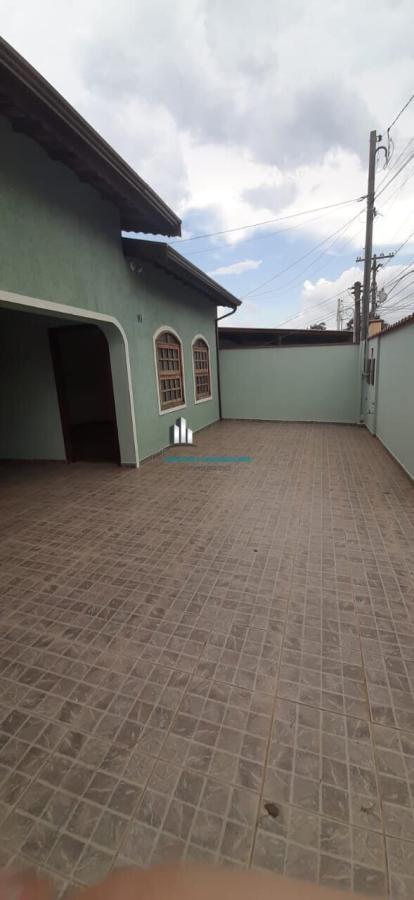 Casa para alugar com 3 quartos, 240m² - Foto 4