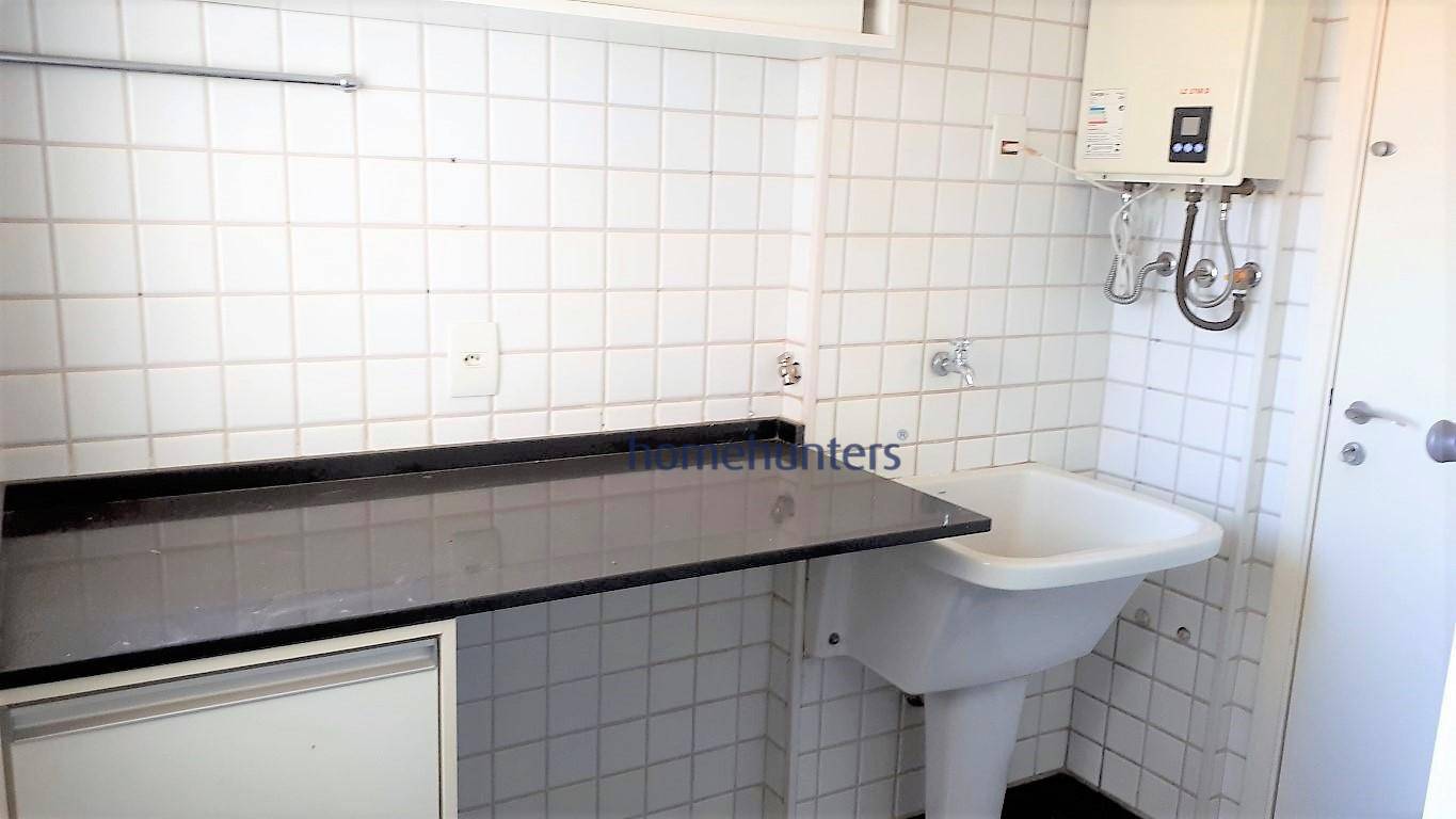 Apartamento para alugar com 3 quartos, 116m² - Foto 17