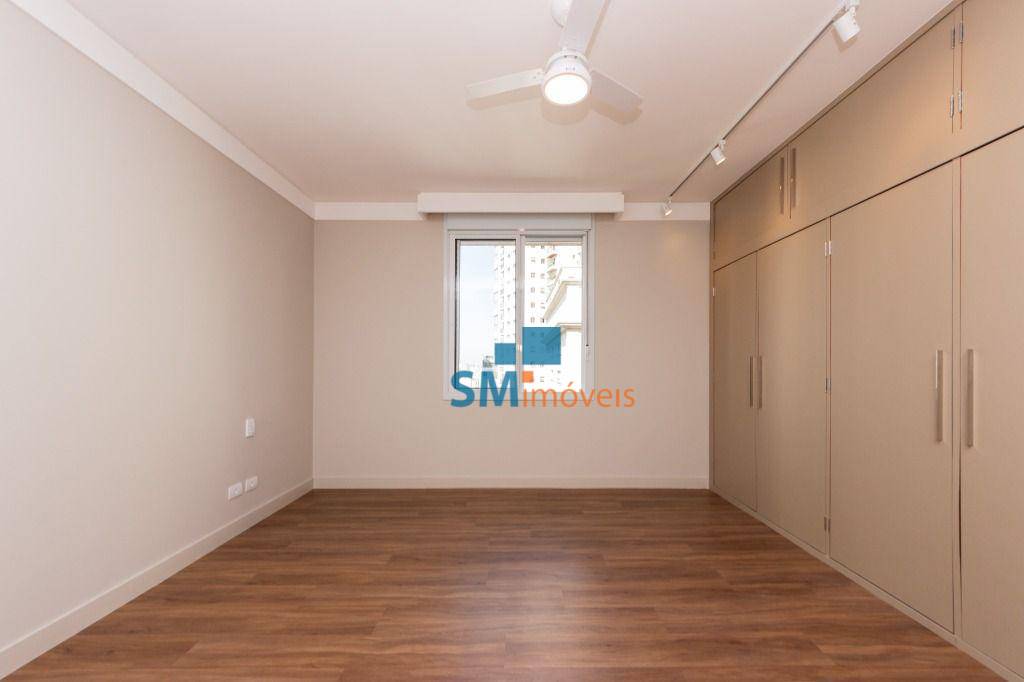 Apartamento à venda com 3 quartos, 212m² - Foto 16