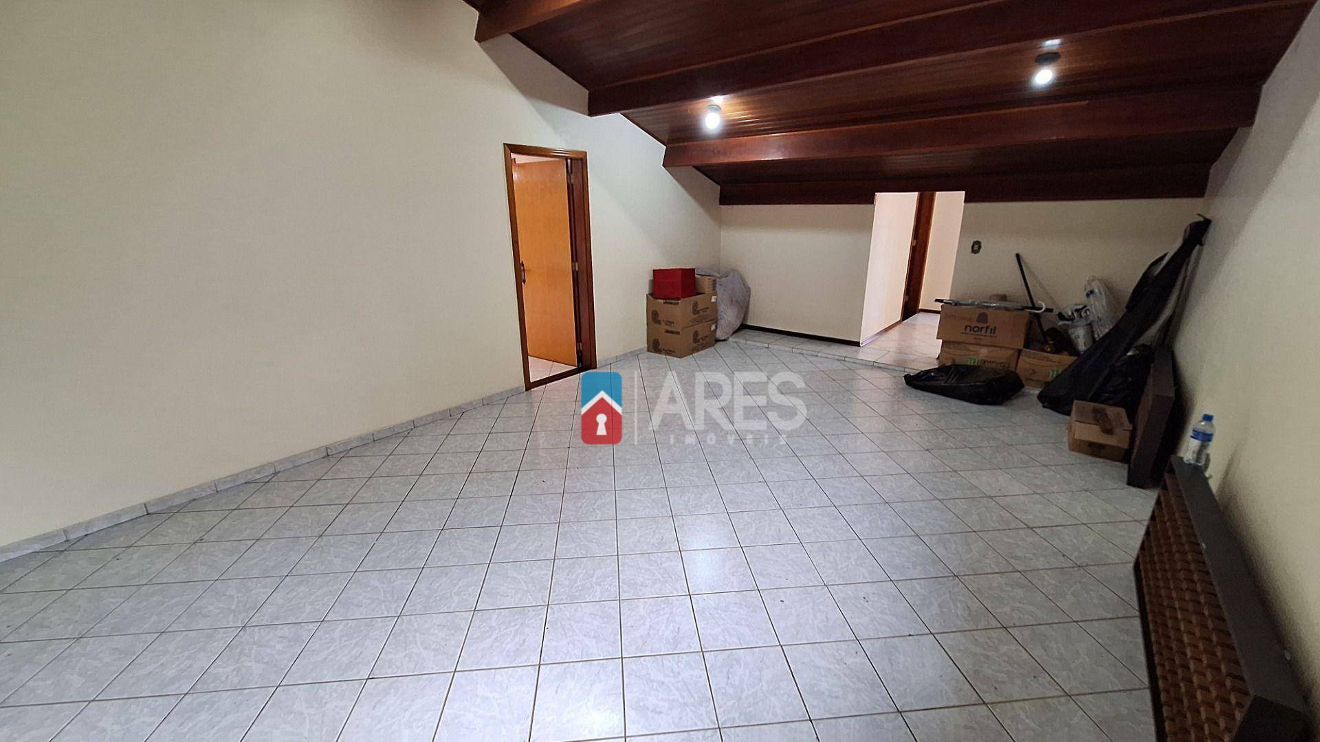 Casa à venda com 3 quartos, 600m² - Foto 32