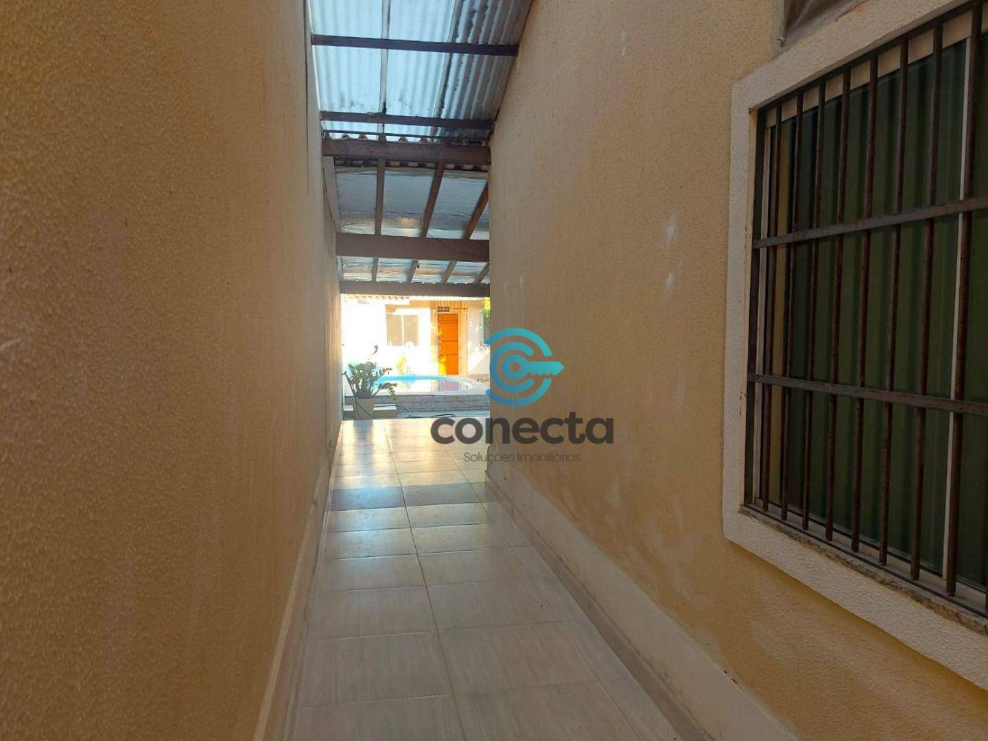 Casa à venda com 4 quartos, 100m² - Foto 3