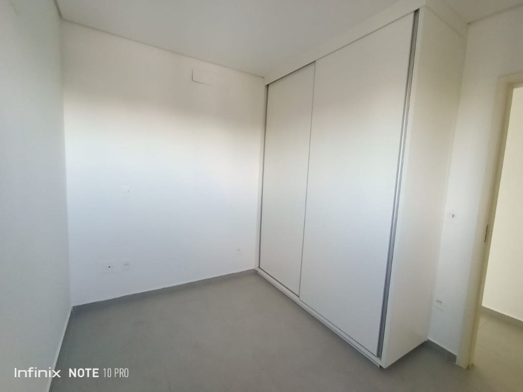 Apartamento para alugar com 3 quartos, 80m² - Foto 18