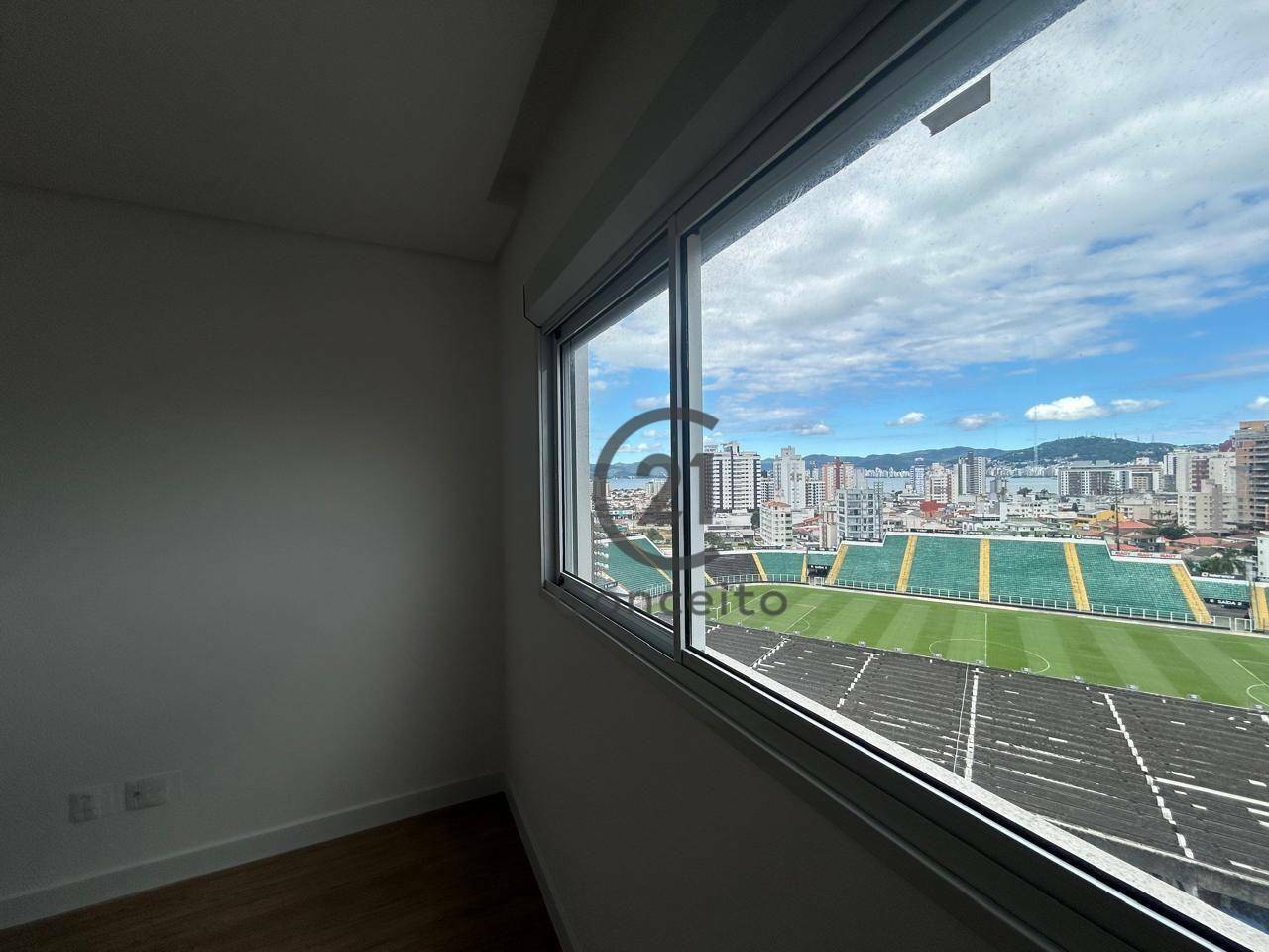 Apartamento à venda com 3 quartos, 109m² - Foto 12