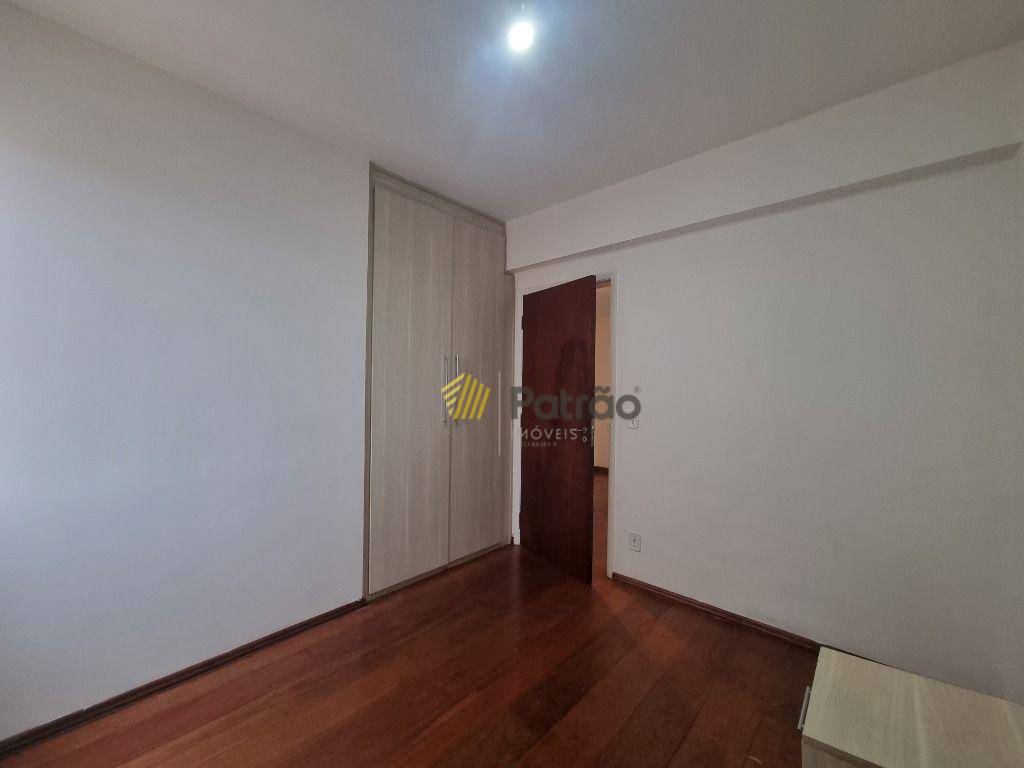 Apartamento para alugar com 2 quartos, 72m² - Foto 20