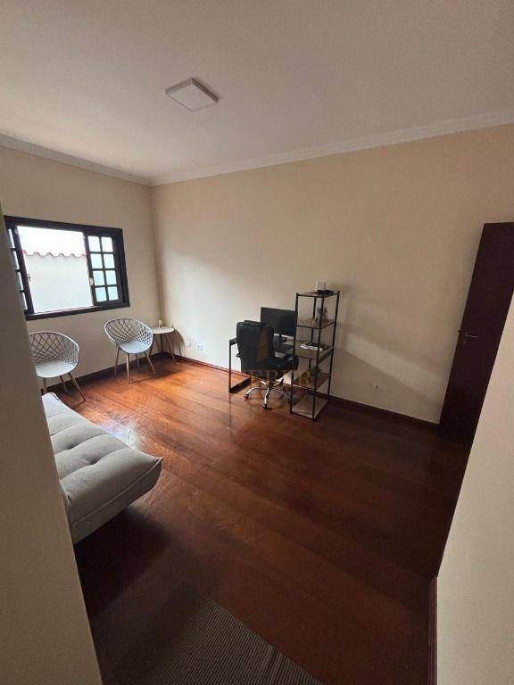 Sobrado, 4 quartos, 360 m² - Foto 4