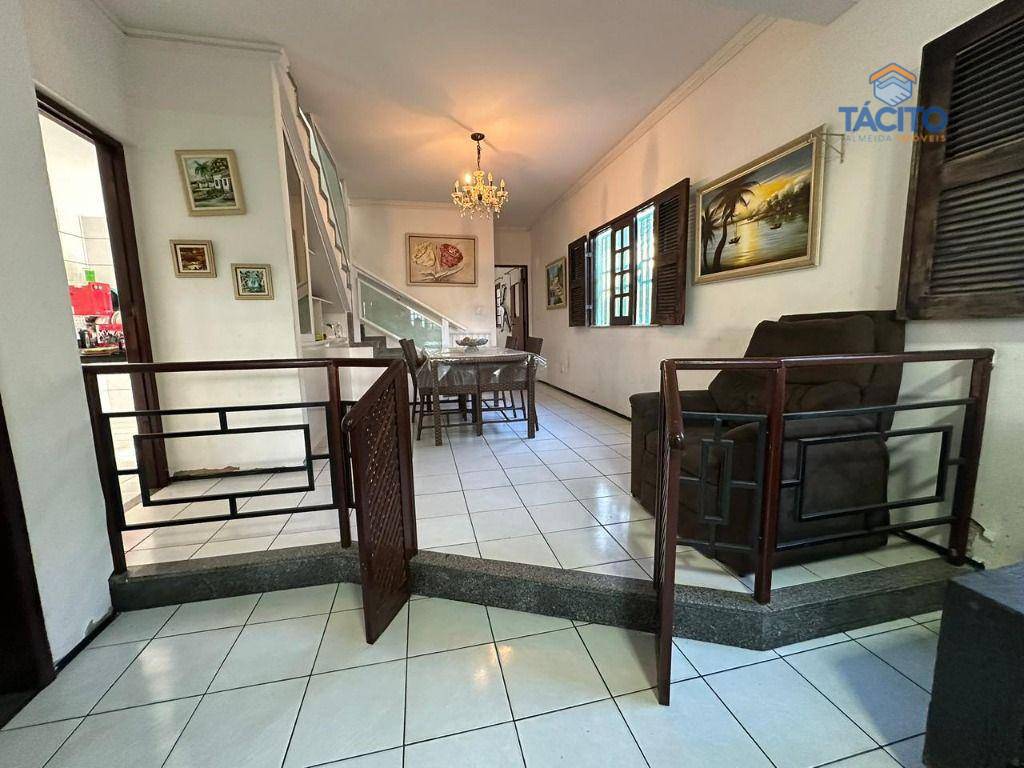 Casa, 3 quartos, 210 m² - Foto 3