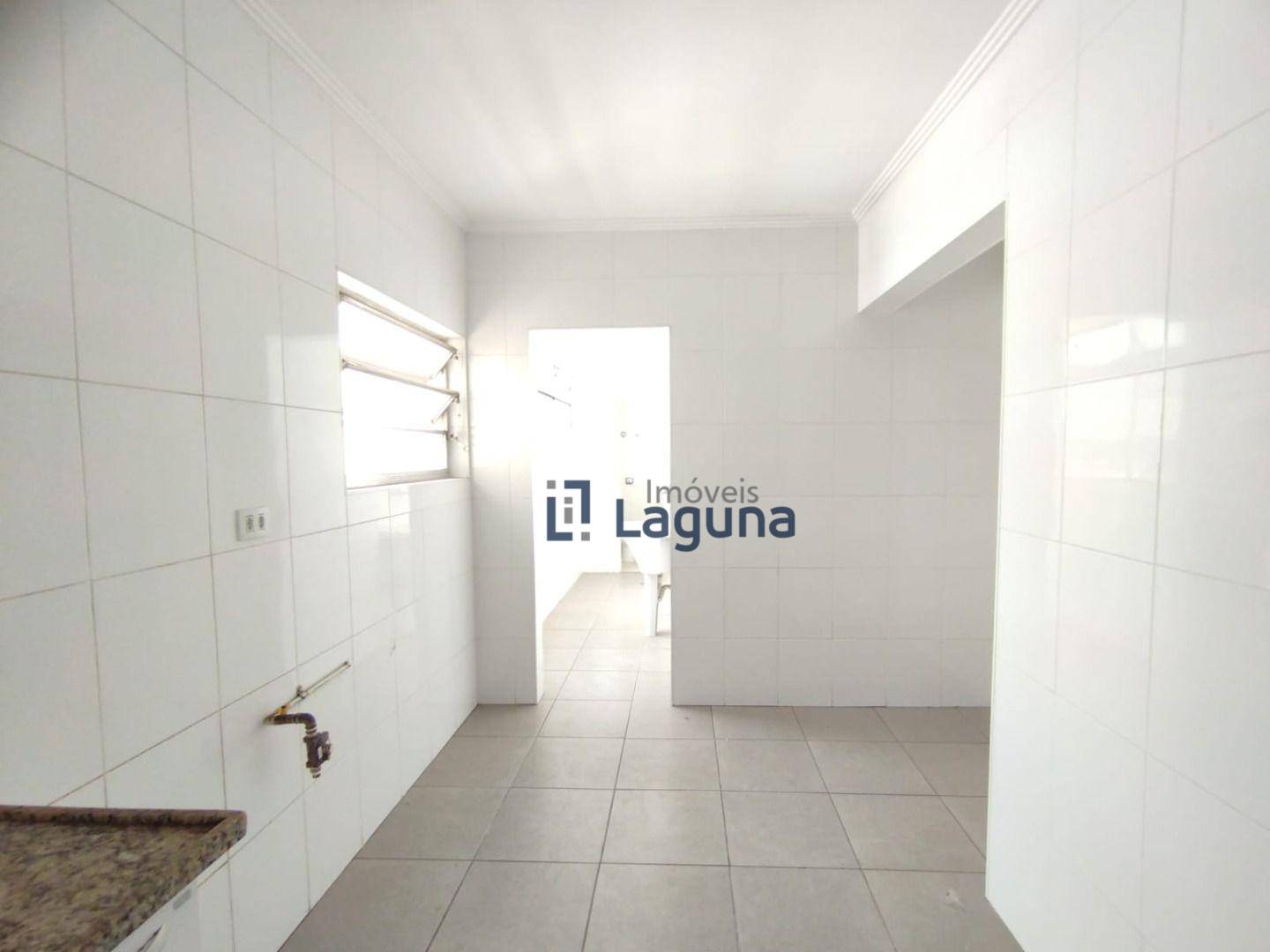 Apartamento à venda com 2 quartos, 80m² - Foto 13