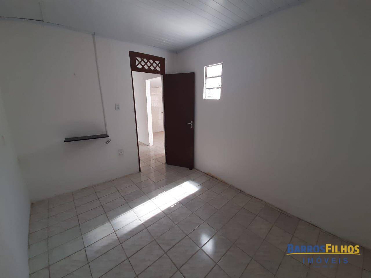 Casa à venda com 2 quartos, 131M2 - Foto 14