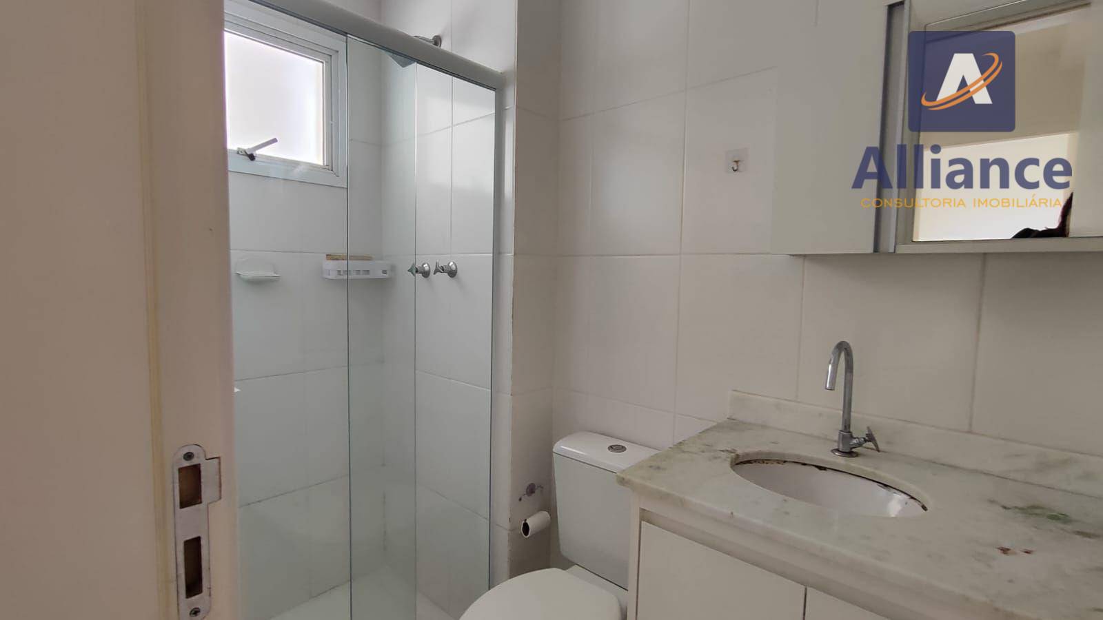 Apartamento para alugar com 3 quartos, 72m² - Foto 6