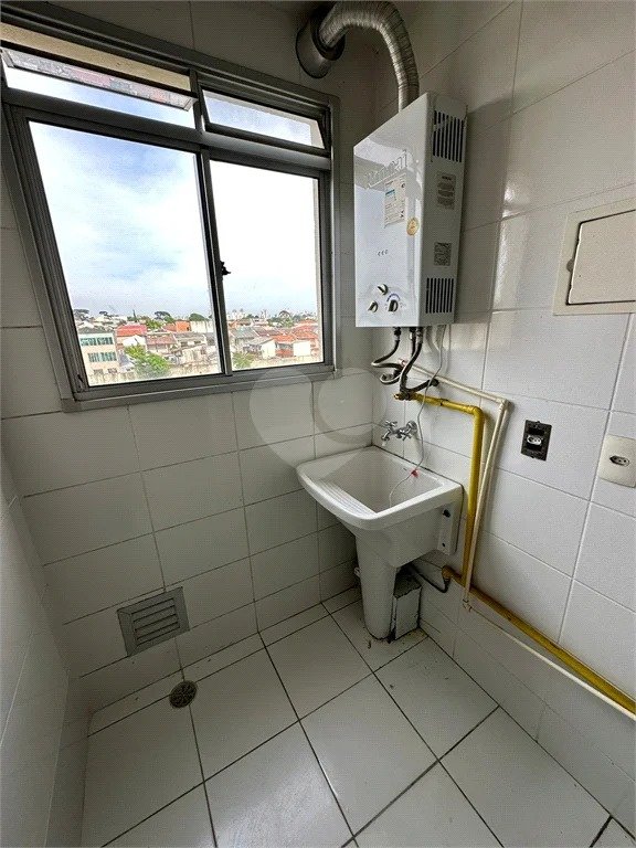 Apartamento à venda com 2 quartos, 57m² - Foto 17