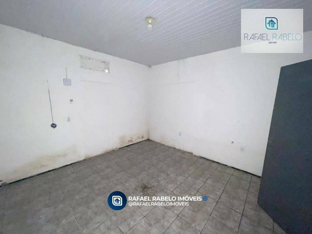 Casa para alugar com 3 quartos, 215m² - Foto 9