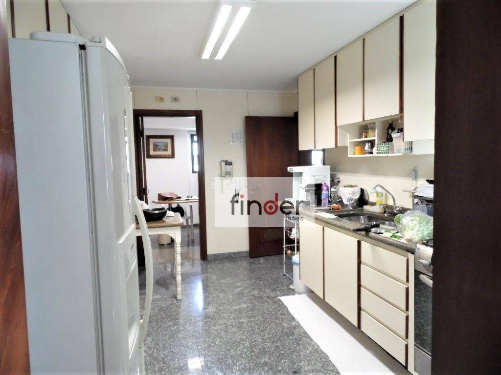 Apartamento à venda com 4 quartos, 260m² - Foto 5