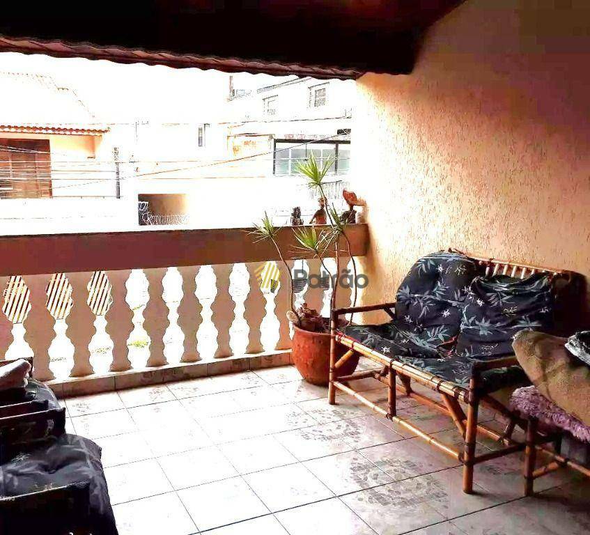 Sobrado à venda com 3 quartos, 240m² - Foto 7