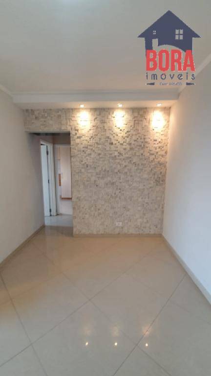 Apartamento à venda com 2 quartos, 60m² - Foto 15