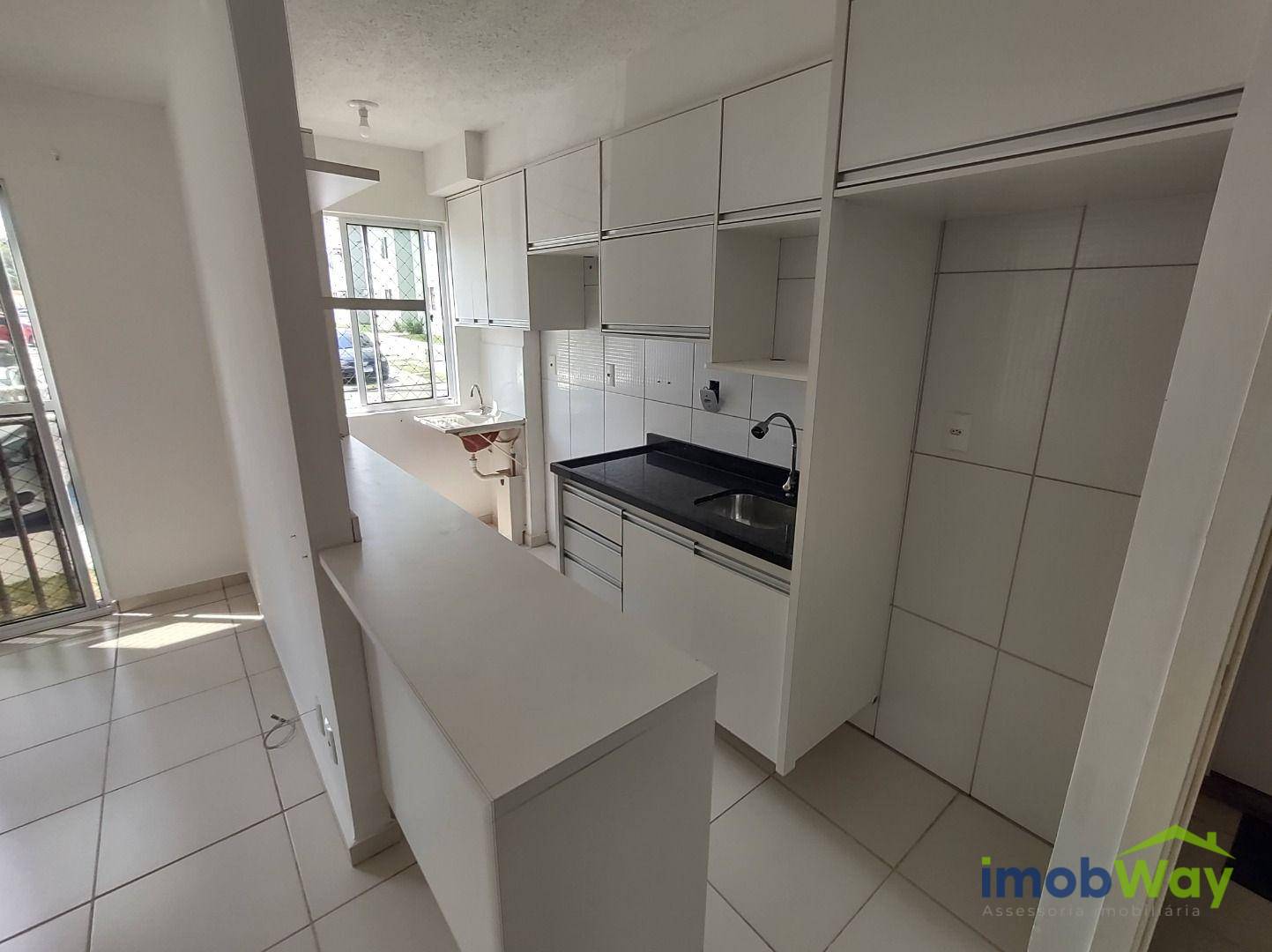 Apartamento à venda com 2 quartos, 42m² - Foto 4