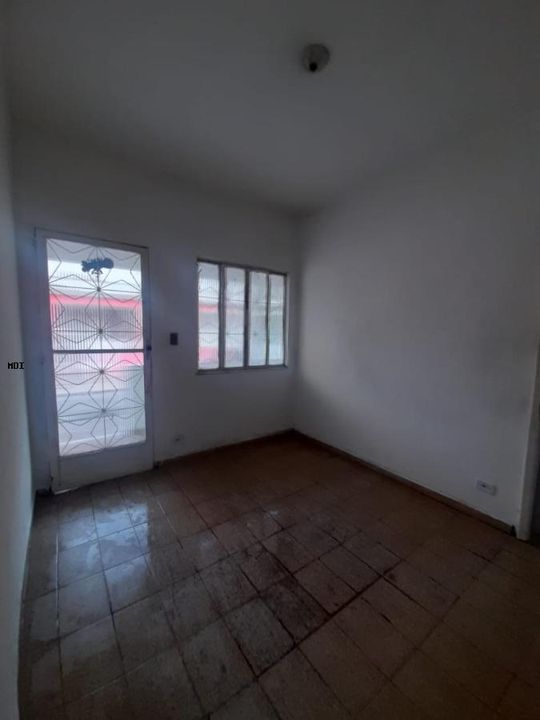 Casa para alugar com 1 quarto, 60m² - Foto 5