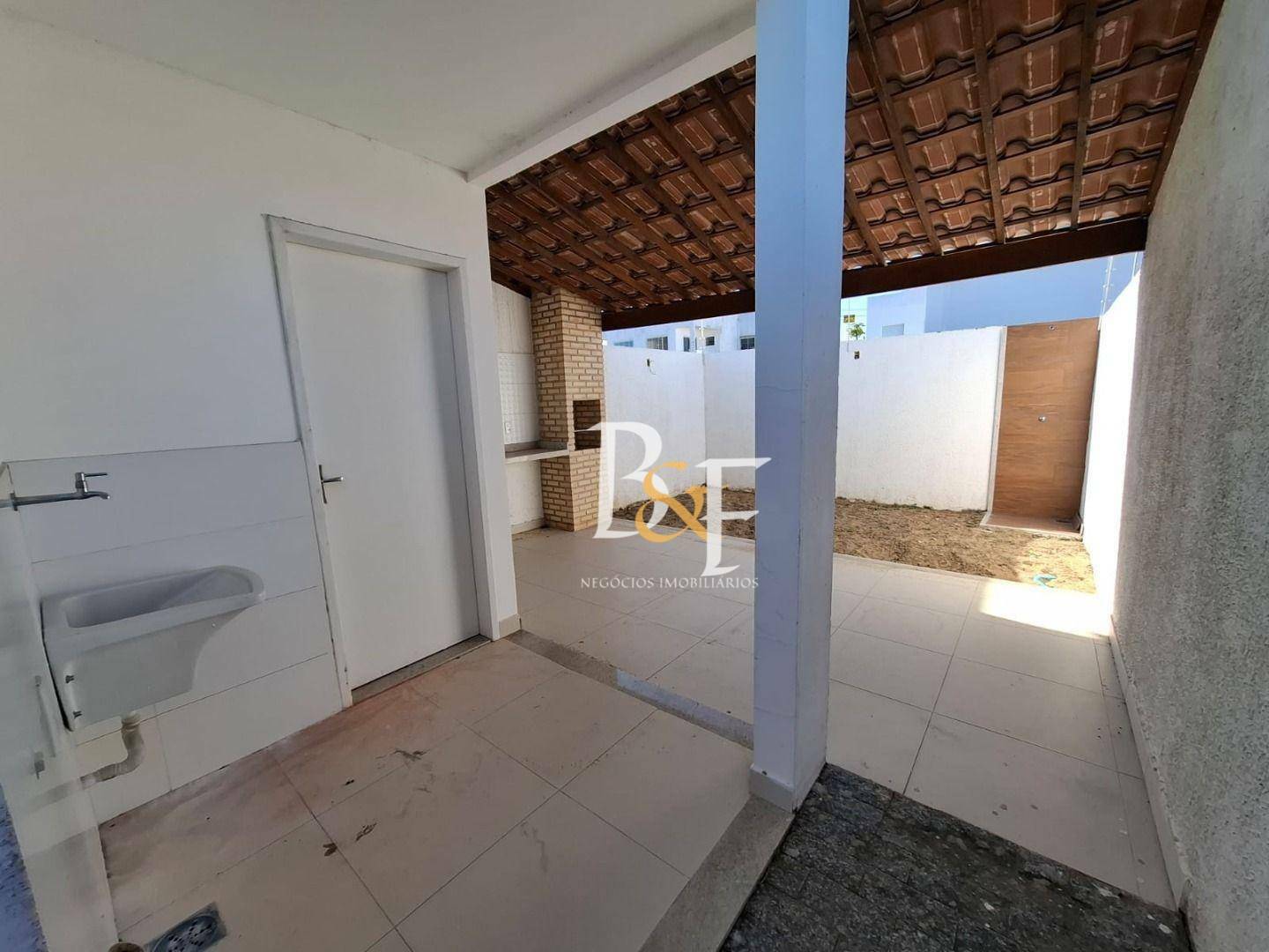 Casa à venda com 2 quartos, 85m² - Foto 9