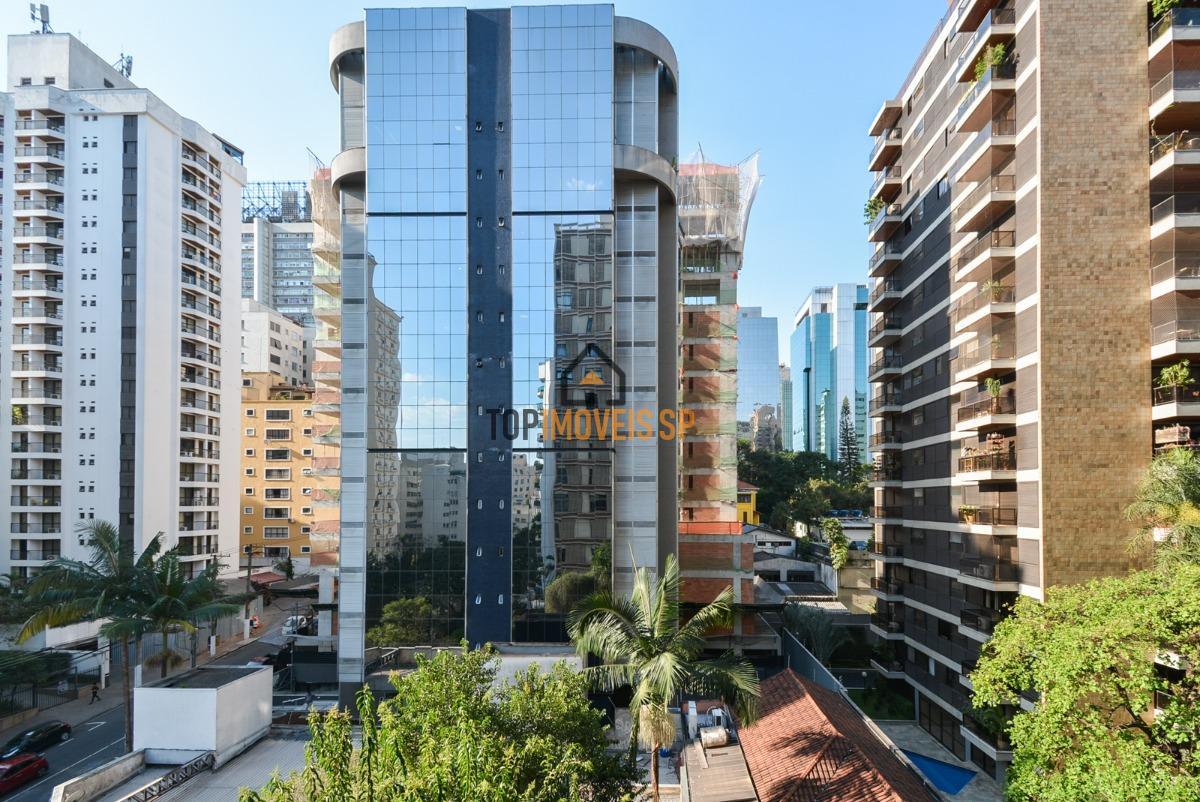 Apartamento à venda com 3 quartos, 239m² - Foto 6