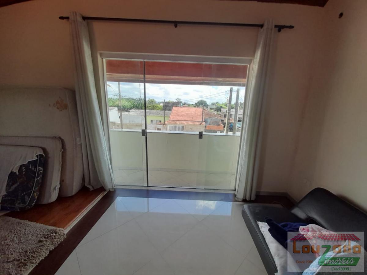 Sobrado à venda com 2 quartos, 180m² - Foto 9