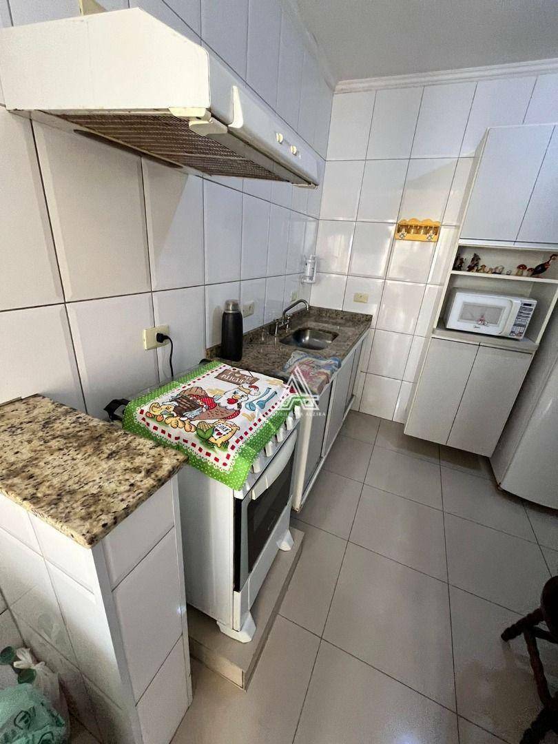 Apartamento à venda com 2 quartos, 67m² - Foto 32