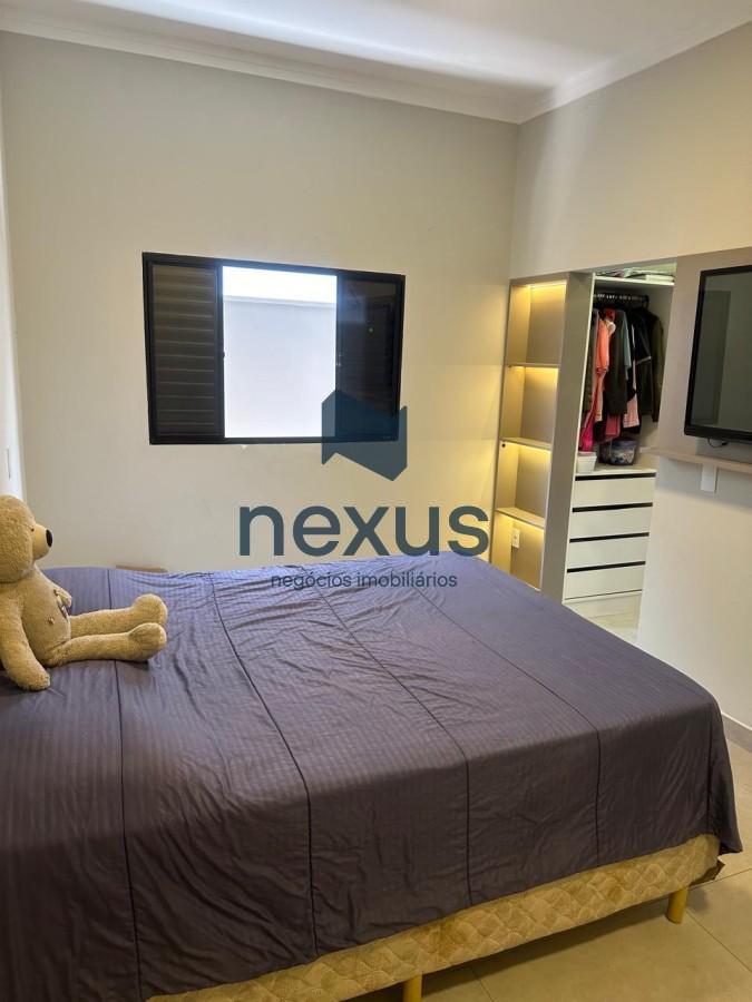 Casa à venda com 3 quartos, 250m² - Foto 12